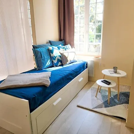 Appartement Paisible Proche Hypercentre Caen Buitenkant foto
